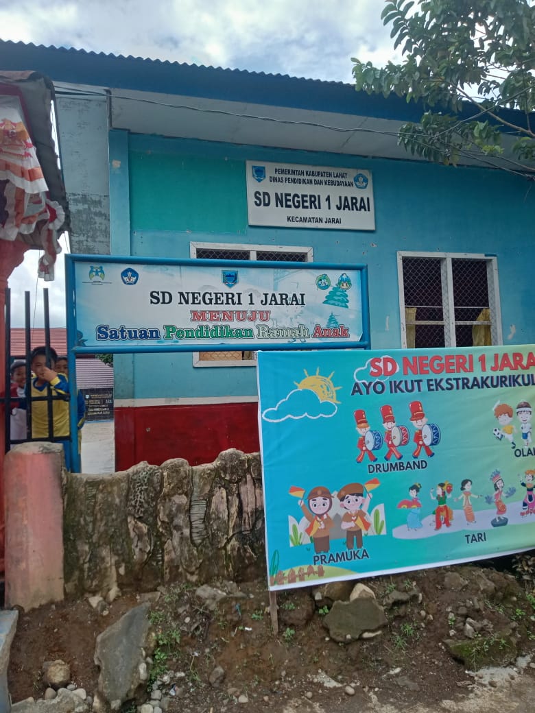 Di Duga Proyek Pembangunan Dan Rehab Sekolah Di Kecamatan jarai SD N1 Lahat Tidak Ada Papan Rap