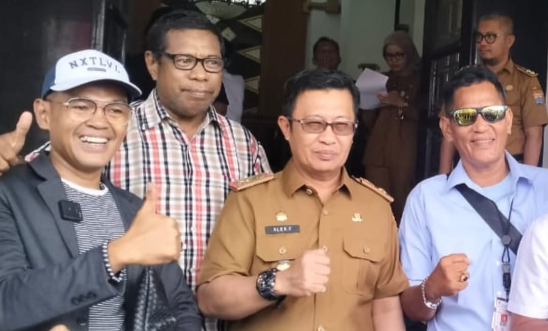 Desri Nago Ketua DPP POSE RI Pimpin Demo Terkait Galian C Gandus Ke Kantor Walikota Palembang